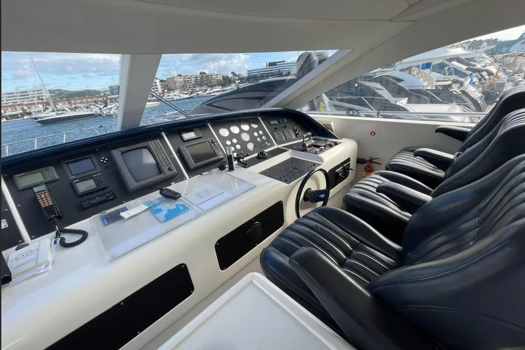  1999 Mangusta 72 Yacht For Sale in Palma 