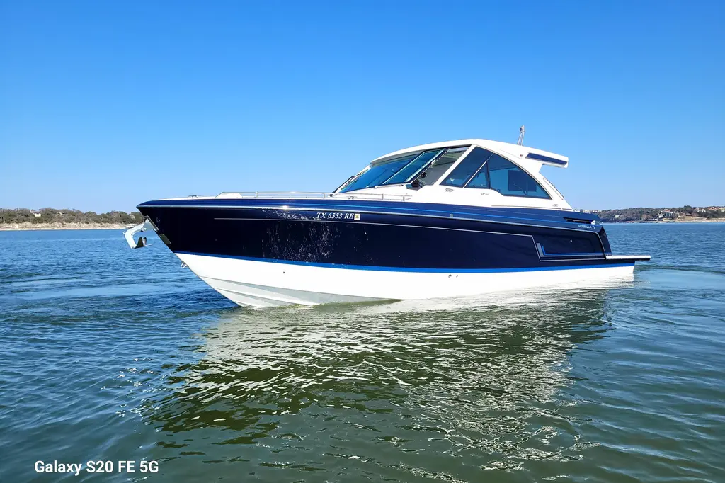 Master Plan 2023 Formula 380 Super Sport Crossover I/O Yacht For Sale in Austin TX Master Plan 2023 Formula 380 Super Sport Crossover I/O Yacht For Sale in Austin TX