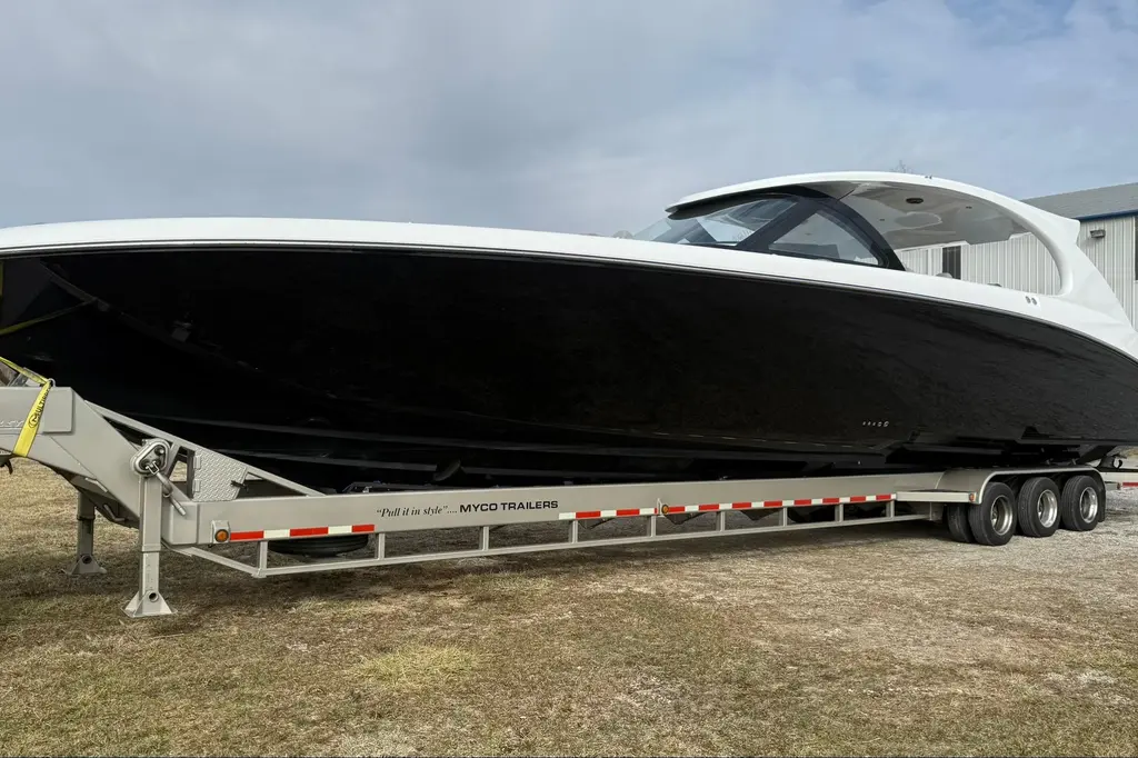 2023 Mystic Powerboats M5200 Yacht For Sale in Somerset KY 2023 Mystic Powerboats M5200 Yacht For Sale in Somerset KY
