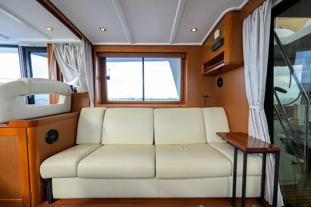 2014 Beneteau Trawler 44 Yacht For Sale in Stuart FL 2014 Beneteau Trawler 44 Yacht For Sale in Stuart FL