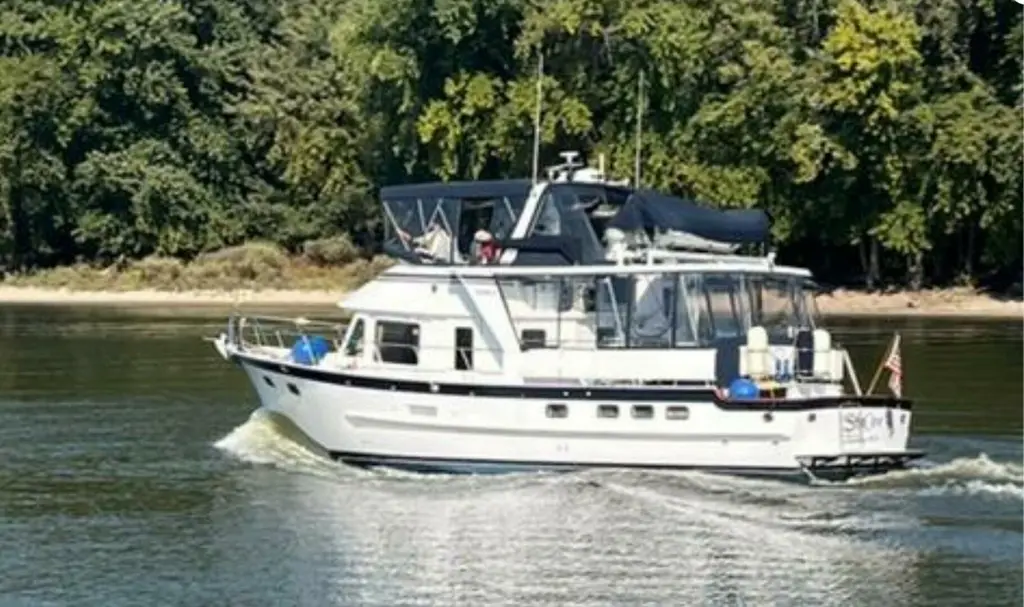 2005 DeFever Cockpit Motor Yacht Yacht For Sale in Clearwater Beach FL 2005 DeFever Cockpit Motor Yacht Yacht For Sale in Clearwater Beach FL