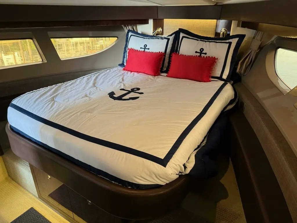 Lady Laura 2016 Sea Ray 40 Sundancer Yacht For Sale in Palm Coast FL Lady Laura 2016 Sea Ray 40 Sundancer Yacht For Sale in Palm Coast FL
