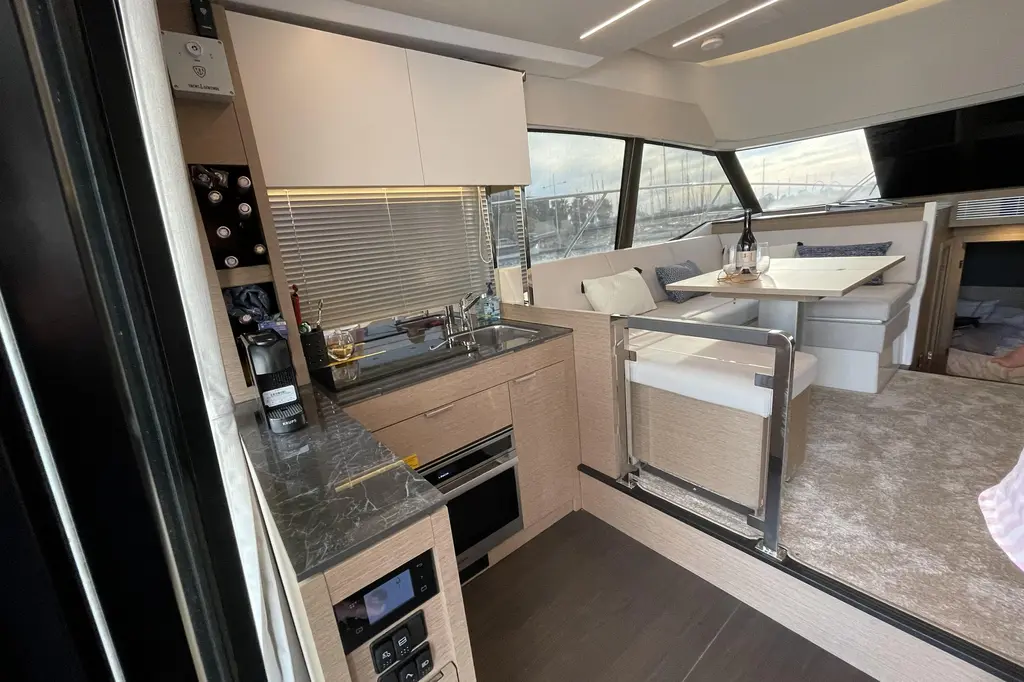 2020 Prestige 420 Yacht For Sale in Corfu 2020 Prestige 420 Yacht For Sale in Corfu
