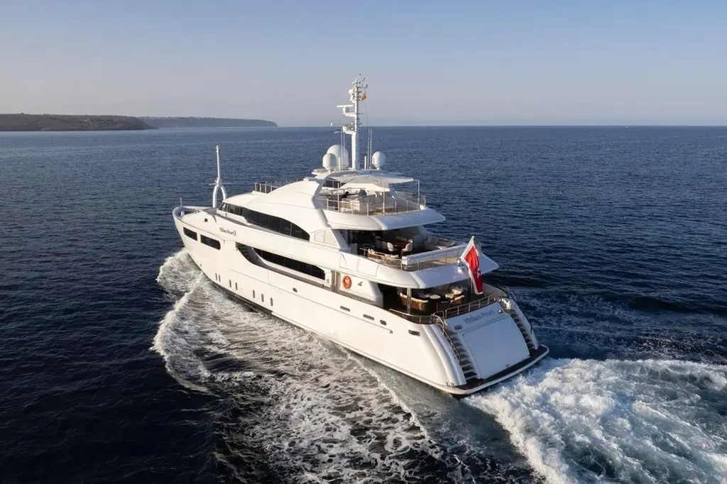 Titian Pearl 2001 CRN Magnifica Yacht For Sale in Cannes Titian Pearl 2001 CRN Magnifica Yacht For Sale in Cannes