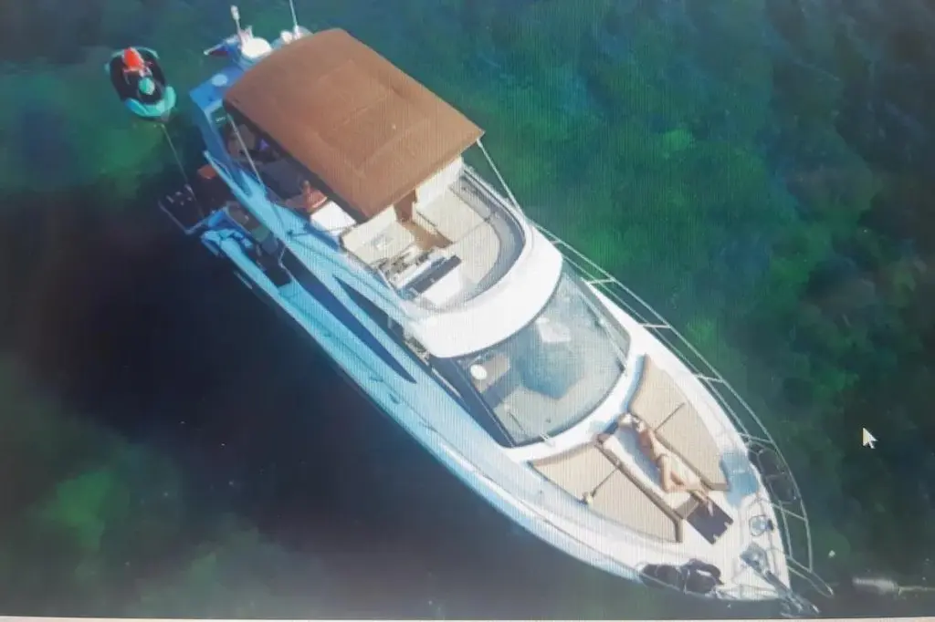2017 Galeon 420 Fly Yacht For Sale in Zadar 2017 Galeon 420 Fly Yacht For Sale in Zadar