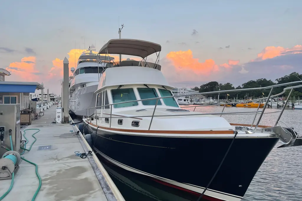 Bad Dog 2021 Sabre 42 Fly Bridge Yacht For Sale in Holland MI Bad Dog 2021 Sabre 42 Fly Bridge Yacht For Sale in Holland MI