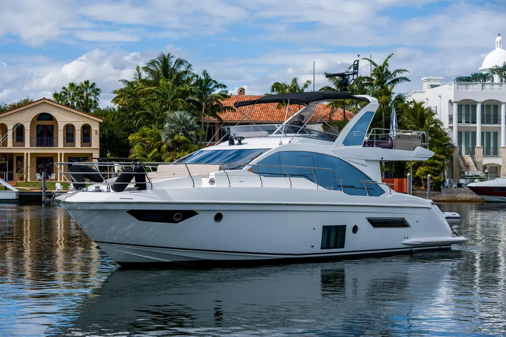 La Paloma 2019 Azimut Fly 50 Yacht For Sale in Miami FL La Paloma 2019 Azimut Fly 50 Yacht For Sale in Miami FL