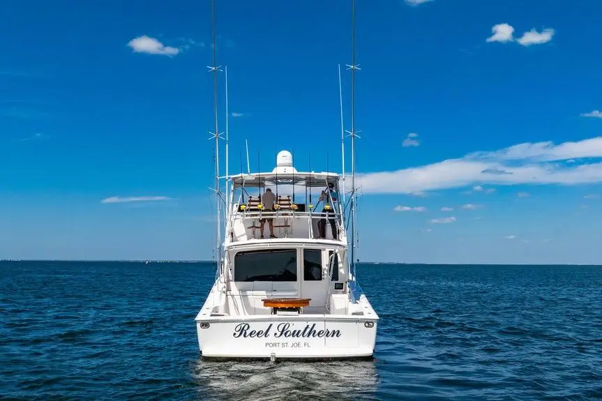 REEL SOUTHERN 2006 Viking 56 Convertible Yacht For Sale in Palm Beach FL REEL SOUTHERN 2006 Viking 56 Convertible Yacht For Sale in Palm Beach FL