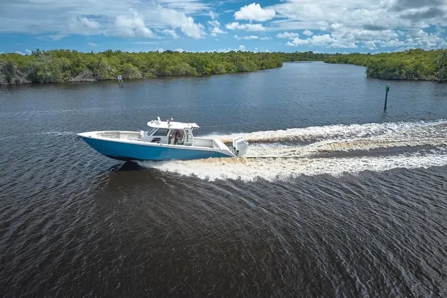 2022 Solace 41CS Yacht For Sale in Essex CT 2022 Solace 41CS Yacht For Sale in Essex CT