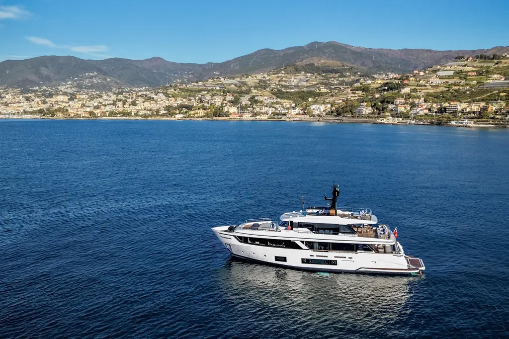 2023 Custom Line Navetta 30 Yacht For Sale in Antibes 2023 Custom Line Navetta 30 Yacht For Sale in Antibes