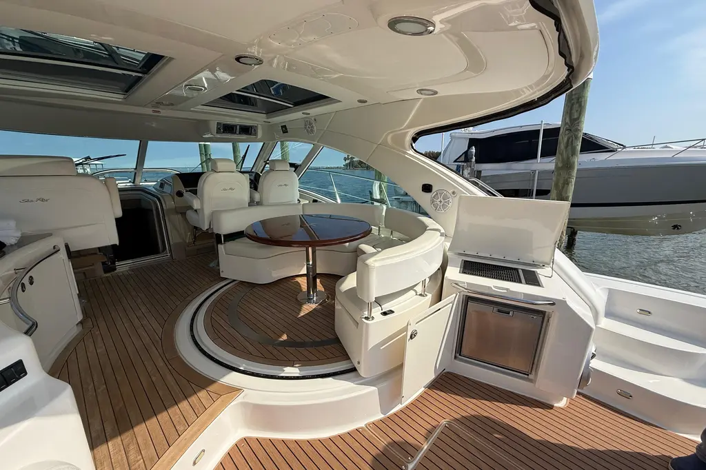 Positive Vibes 2008 Sea Ray 550 Sundancer Yacht For Sale in Destin FL Positive Vibes 2008 Sea Ray 550 Sundancer Yacht For Sale in Destin FL