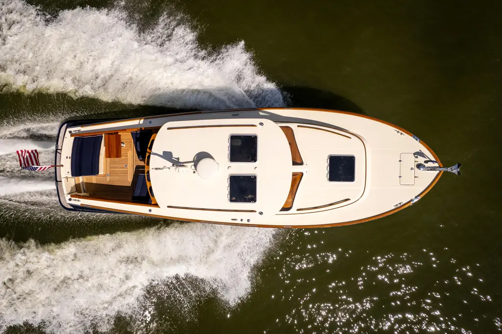 HALCYON 2013 Hinckley Talaria 34 Yacht For Sale in Denton MD HALCYON 2013 Hinckley Talaria 34 Yacht For Sale in Denton MD
