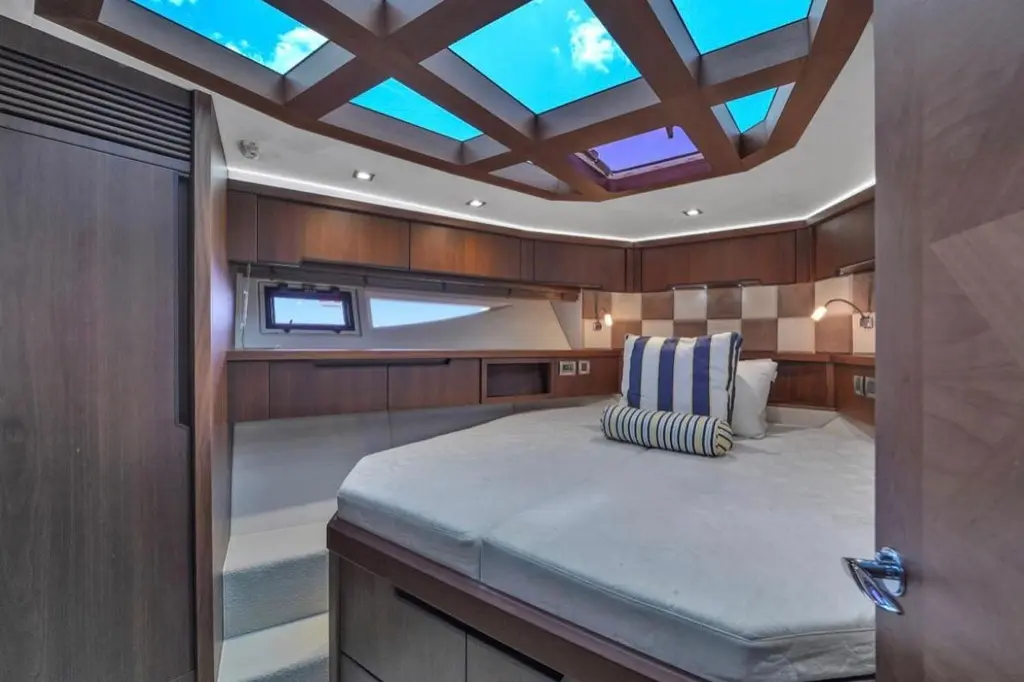 EMPIRE 2017 Galeon 445 HTS Yacht For Sale in Sunny Isles Beach FL EMPIRE 2017 Galeon 445 HTS Yacht For Sale in Sunny Isles Beach FL