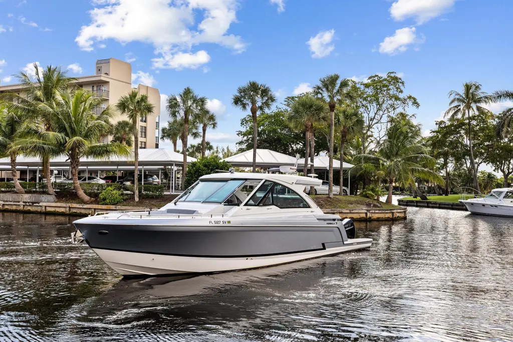 Happy 2 Gether 2021 Formula 380 Super Sport Crossover OB Yacht For Sale in Boca Raton FL Happy 2 Gether 2021 Formula 380 Super Sport Crossover OB Yacht For Sale in Boca Raton FL