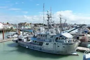 Western Shore 1989 Custom Expedition Yacht For Sale in West Vancouver BC Western Shore 1989 Custom Expedition Yacht For Sale in West Vancouver BC