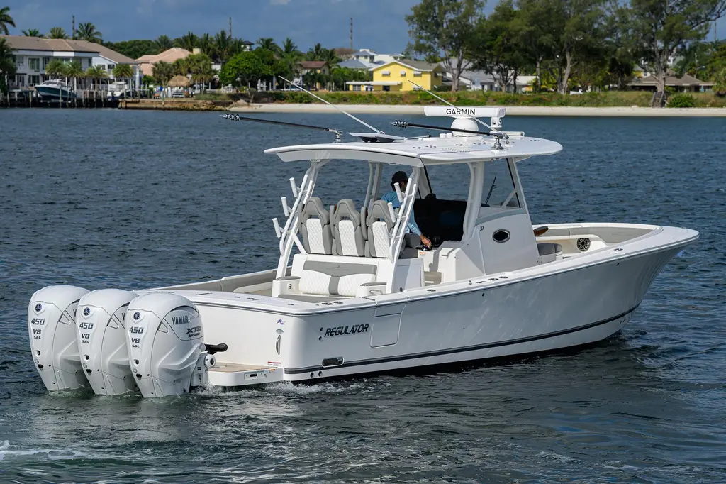 2024 Regulator 37 Yacht For Sale in Jupiter FL 2024 Regulator 37 Yacht For Sale in Jupiter FL