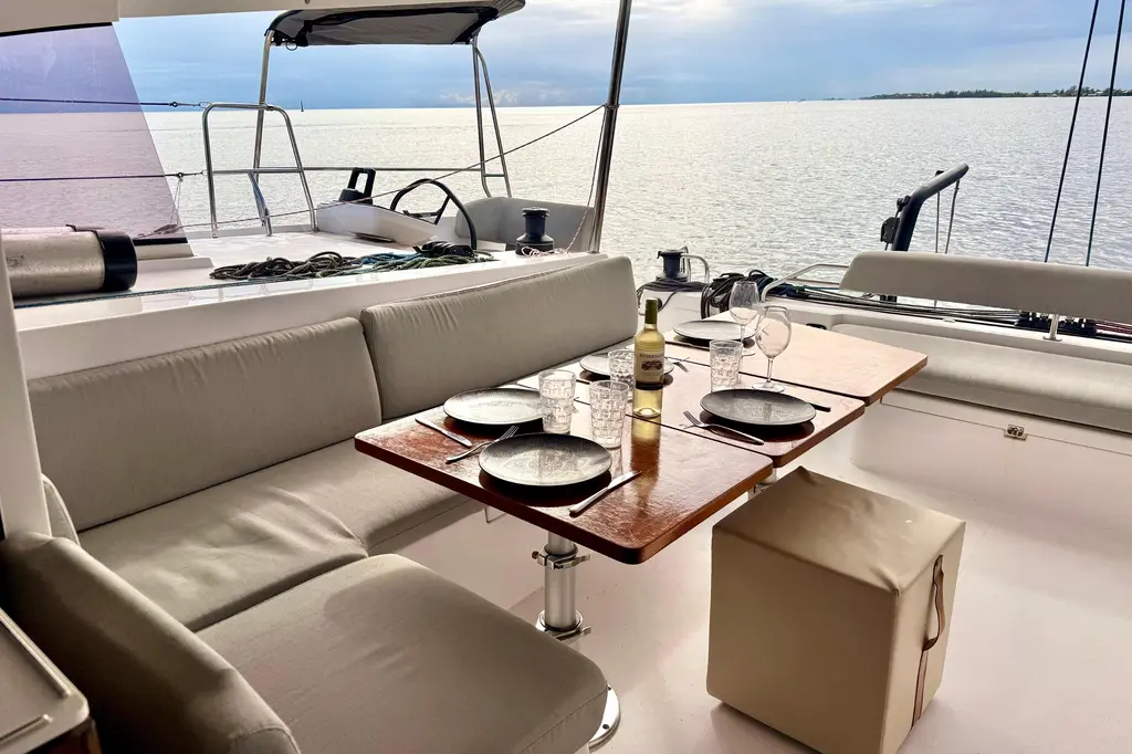 Onada 2023 Nautitech 44 Open Yacht For Sale in Placencia Onada 2023 Nautitech 44 Open Yacht For Sale in Placencia