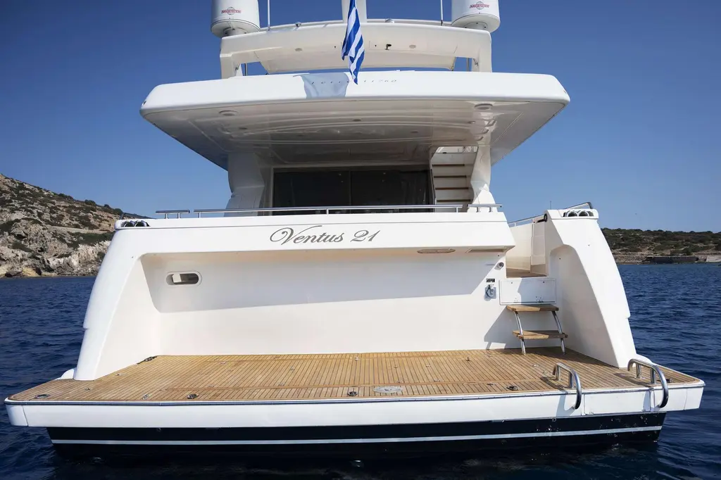 Ventus 21 2003 Ferretti Yachts 760 Yacht For Sale in Piraeus 