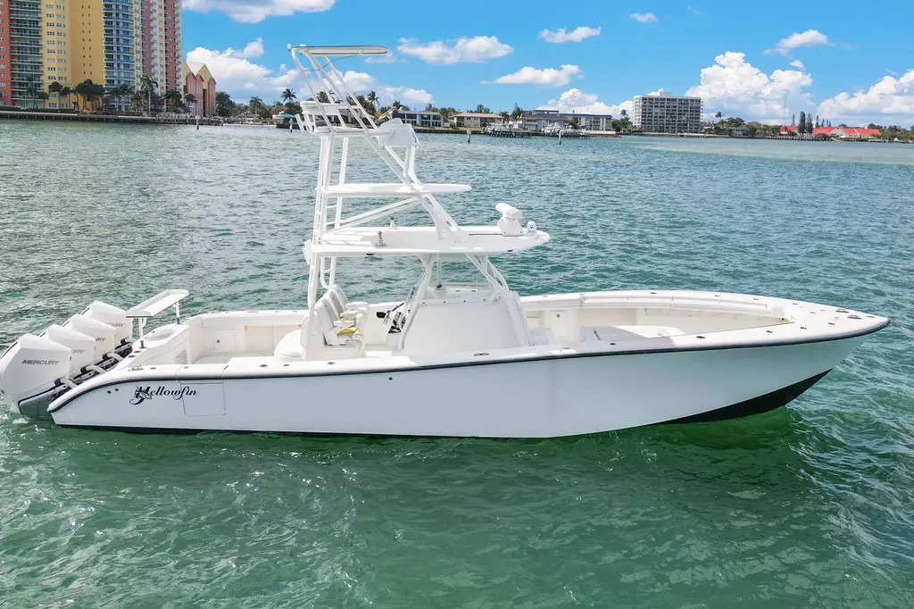 2015 Yellowfin 39 Offshore Yacht For Sale in Riviera Beach FL 2015 Yellowfin 39 Offshore Yacht For Sale in Riviera Beach FL