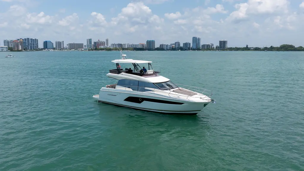 2019 Prestige 520 Yacht For Sale in Sarasota FL 2019 Prestige 520 Yacht For Sale in Sarasota FL