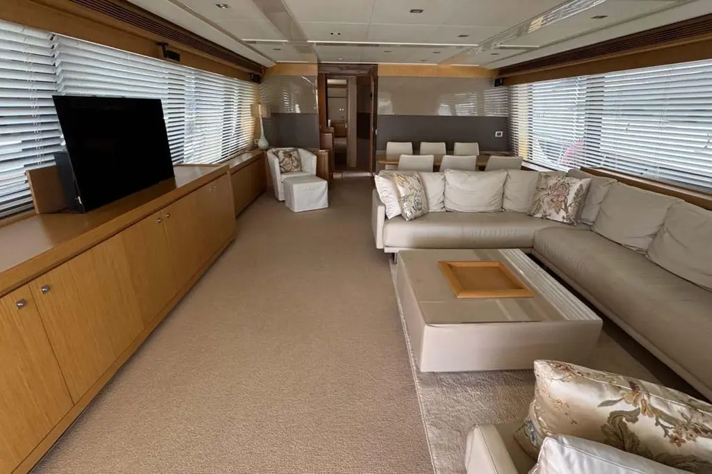 2012 Ferretti Yachts Customline Navetta 26 Yacht For Sale in Istanbul 2012 Ferretti Yachts Customline Navetta 26 Yacht For Sale in Istanbul