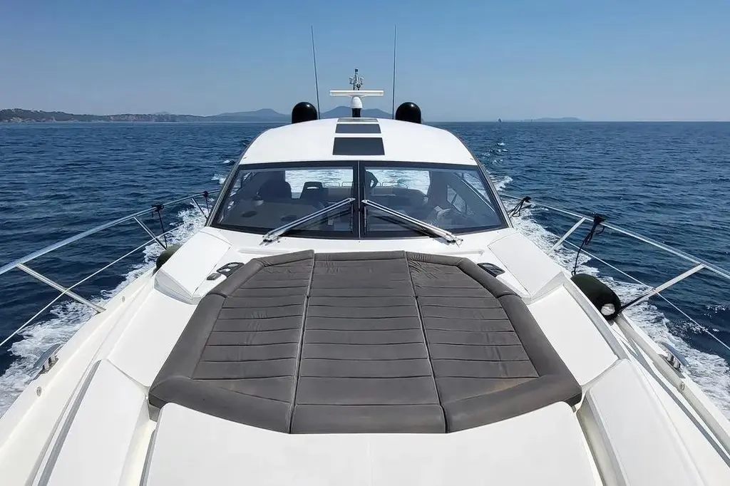 2017 Sunseeker Predator 57 Yacht For Sale in Porto-Vecchio 2017 Sunseeker Predator 57 Yacht For Sale in Porto-Vecchio