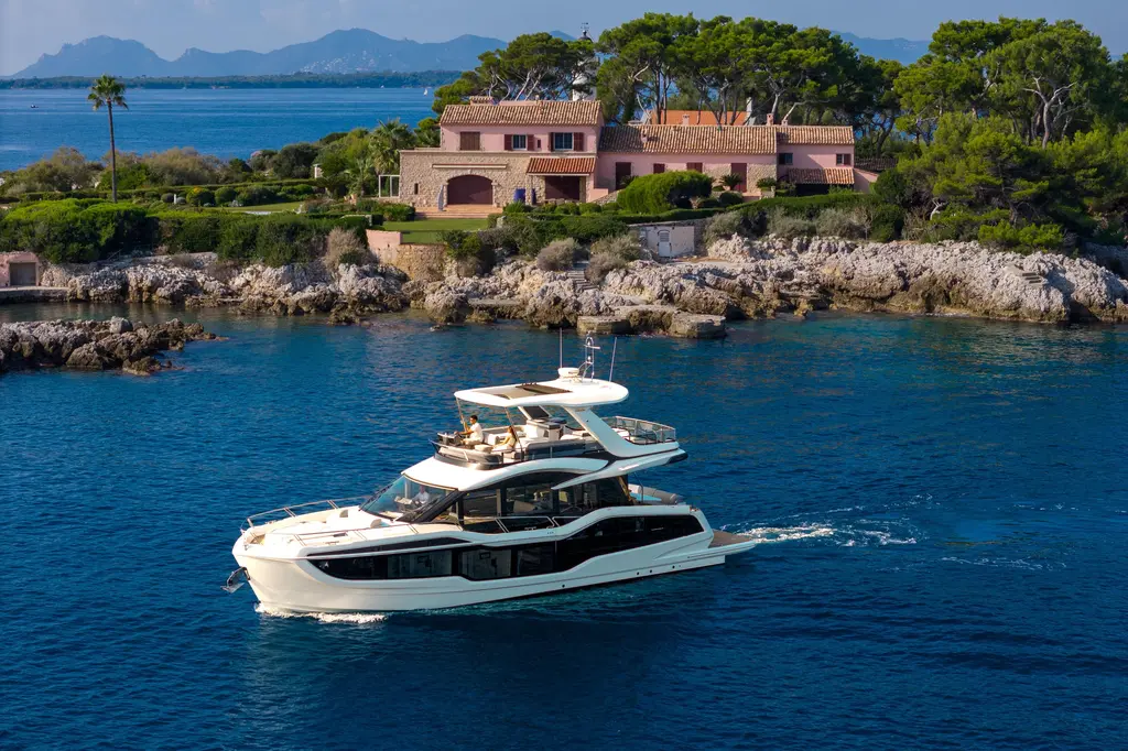  2026 Galeon 560 Fly Yacht For Sale in Mandelieu-la-Napoule 
