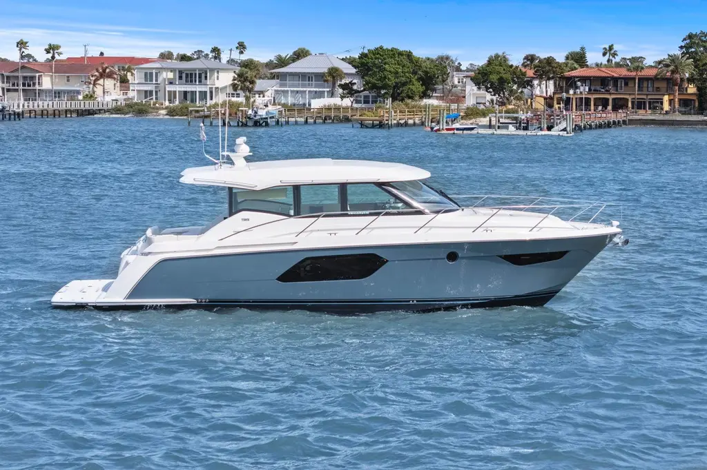 Seeker 2023 Tiara Yachts C49 Coupe Yacht For Sale in Stuart FL Seeker 2023 Tiara Yachts C49 Coupe Yacht For Sale in Stuart FL