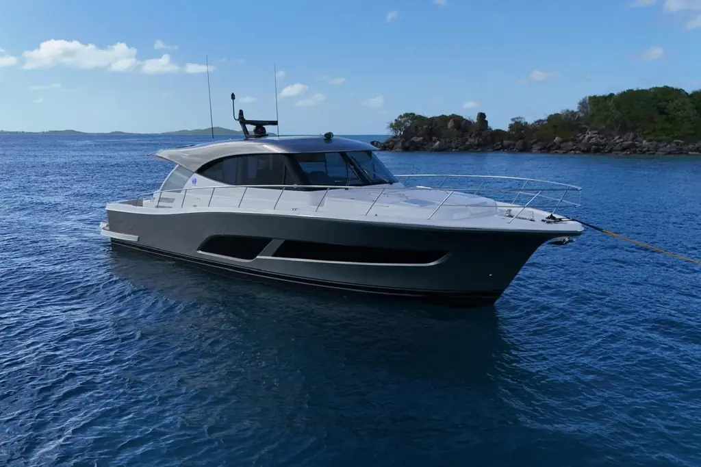 2026 Riviera 505 SUV Yacht For Sale in Fajardo 2026 Riviera 505 SUV Yacht For Sale in Fajardo