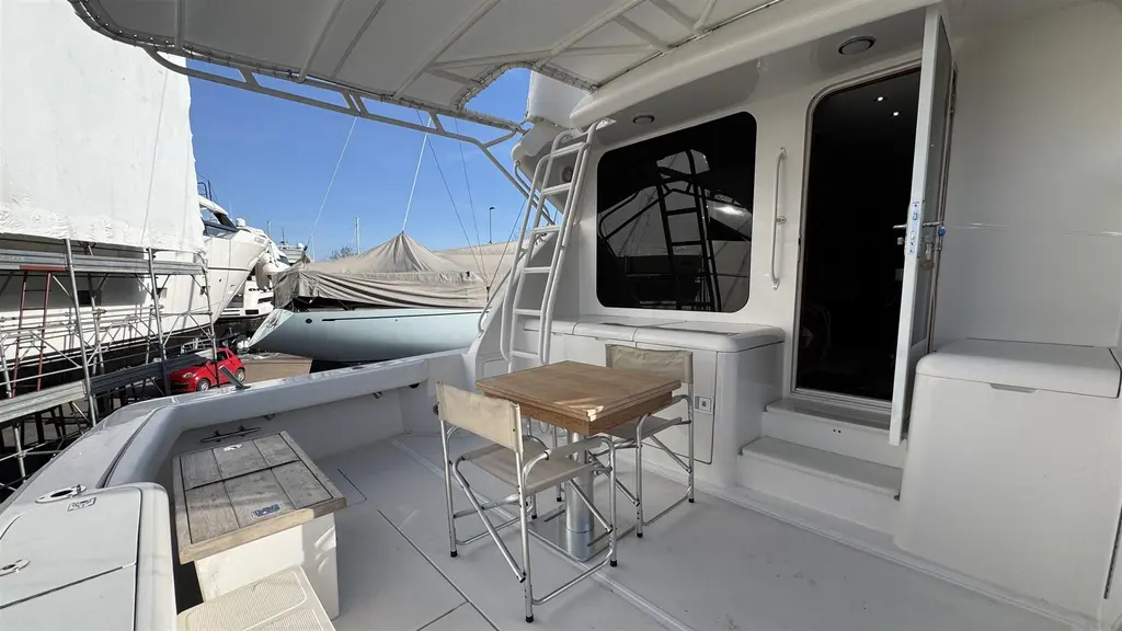 2001 Bertram 450 Convertible Yacht For Sale in Sardegna - Costa Smeralda 2001 Bertram 450 Convertible Yacht For Sale in Sardegna - Costa Smeralda