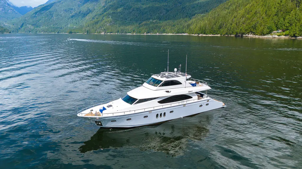 2007 mystica 80 skylounge miss behaving vancouver bc for sale