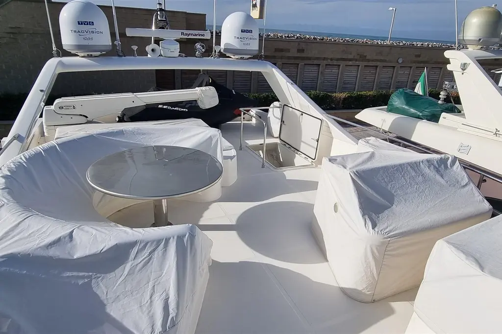 2002 Ferretti Yachts Ferretti 68 Yacht For Sale in Toscana 2002 Ferretti Yachts Ferretti 68 Yacht For Sale in Toscana