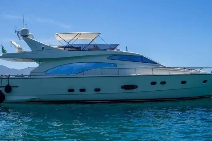 2002 Ferretti Yachts Ferretti 68 Yacht For Sale in Toscana 2002 Ferretti Yachts Ferretti 68 Yacht For Sale in Toscana
