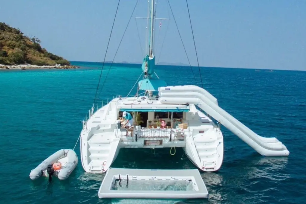 BLUE ODYSSEY 2008 Lagoon 500 Yacht For Sale in Pattaya BLUE ODYSSEY 2008 Lagoon 500 Yacht For Sale in Pattaya