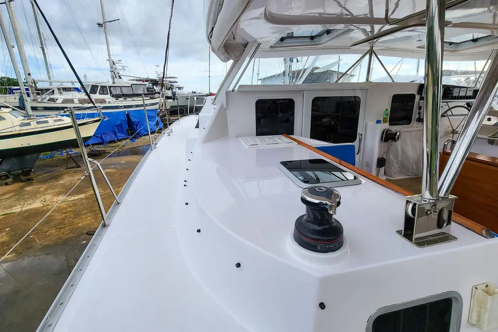 Cloud 9 2022 Antares Hybrid Yacht For Sale in Colon Cloud 9 2022 Antares Hybrid Yacht For Sale in Colon