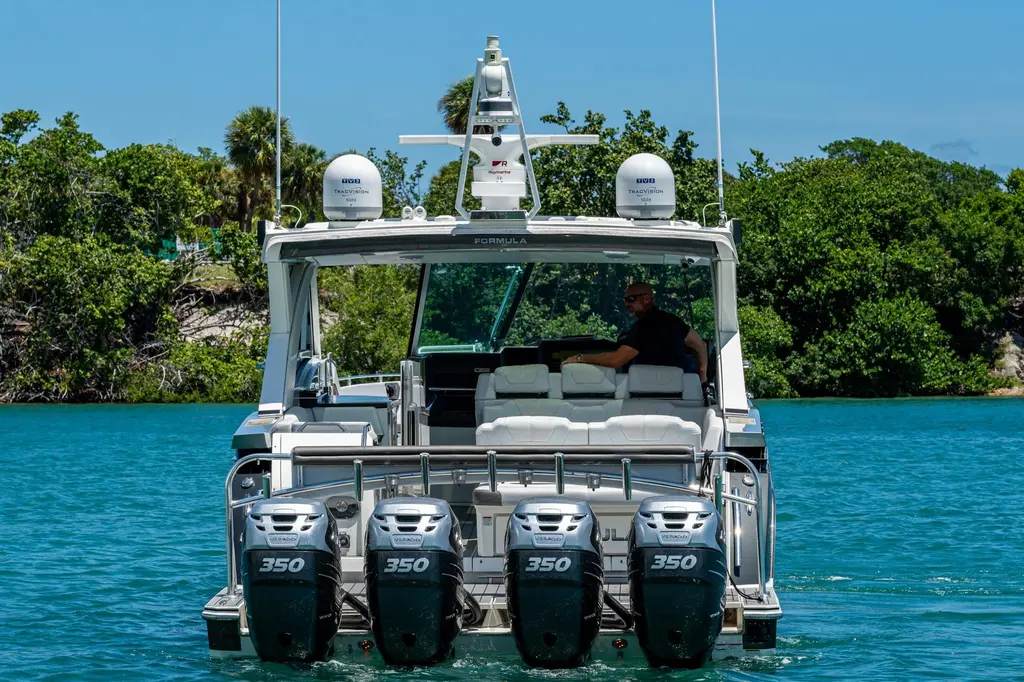 2019 Formula 430 Super Sport Crossover Yacht For Sale in Jupiter FL 2019 Formula 430 Super Sport Crossover Yacht For Sale in Jupiter FL