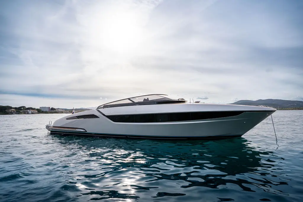 2020 Riva 48' Dolceriva Yacht For Sale in Cogolin 83 2020 Riva 48' Dolceriva Yacht For Sale in Cogolin 83