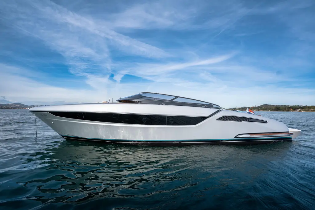 2020 Riva 48' Dolceriva Yacht For Sale in Cogolin 83 2020 Riva 48' Dolceriva Yacht For Sale in Cogolin 83