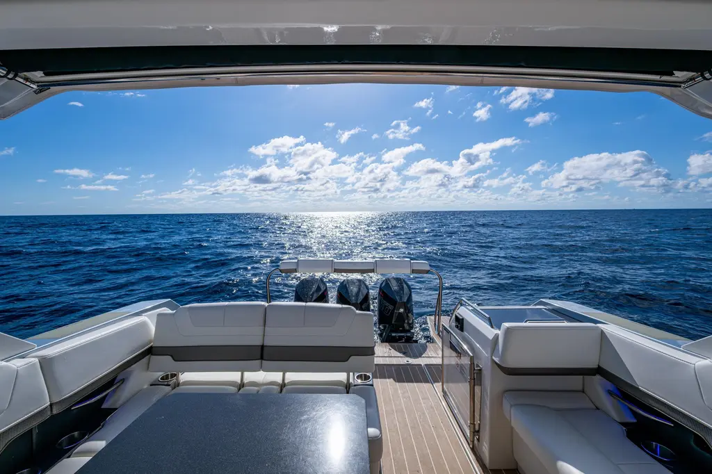 2022 Formula 380 Super Sport Crossover OB Yacht For Sale in Fort Lauderdale FL 2022 Formula 380 Super Sport Crossover OB Yacht For Sale in Fort Lauderdale FL