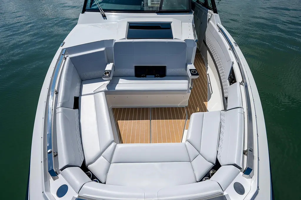 Legacy 2022 Formula 500 Super Sport Crossover Yacht For Sale in Marco Island FL Legacy 2022 Formula 500 Super Sport Crossover Yacht For Sale in Marco Island FL