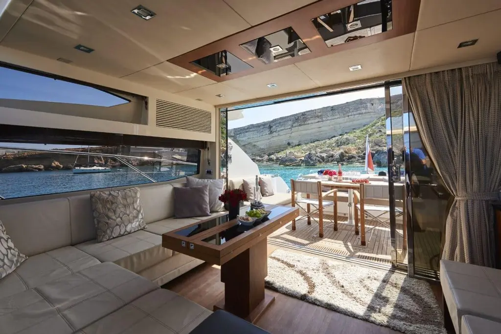  2010 Sunseeker Predator 64 Yacht For Sale in Valletta 