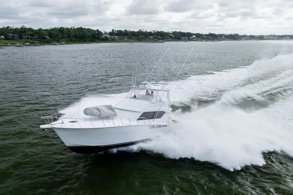 WET HOOKER 2003 Hatteras 60 Convertible Yacht For Sale in Morehead City NC WET HOOKER 2003 Hatteras 60 Convertible Yacht For Sale in Morehead City NC