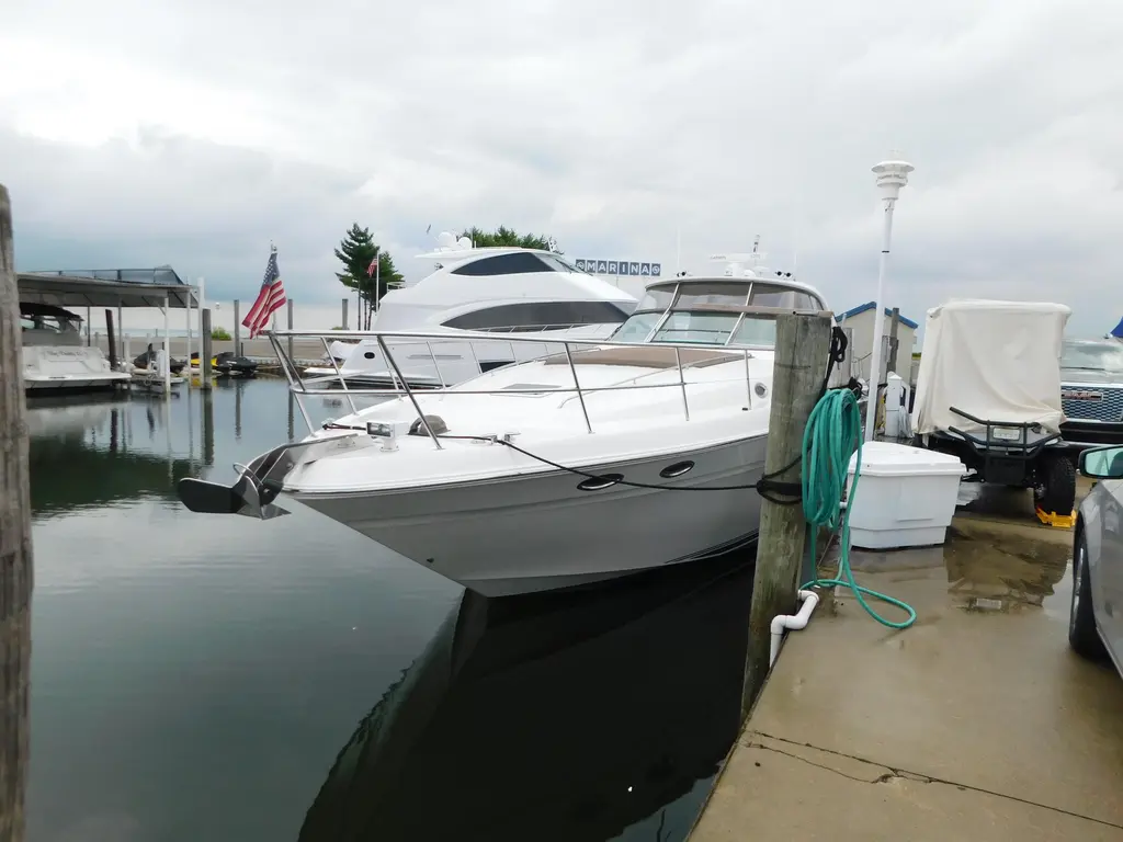 2004 Sea Ray 60 Sundancer Yacht For Sale in Saint Clair Shores MI 2004 Sea Ray 60 Sundancer Yacht For Sale in Saint Clair Shores MI