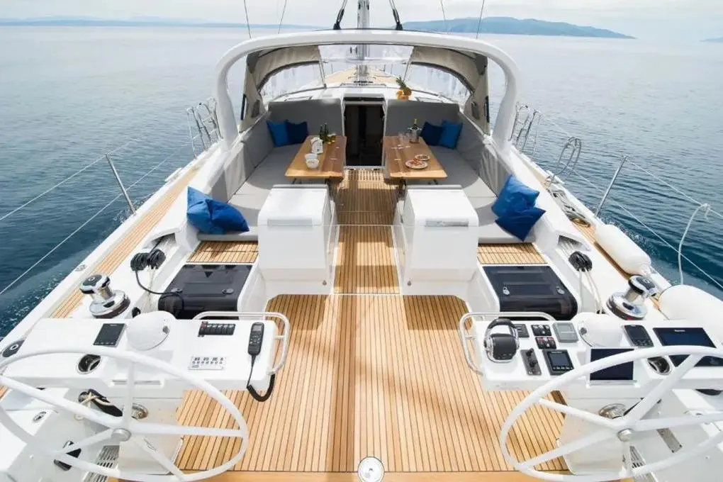 2016 Jeanneau 64 Yacht For Sale in Funtana 2016 Jeanneau 64 Yacht For Sale in Funtana