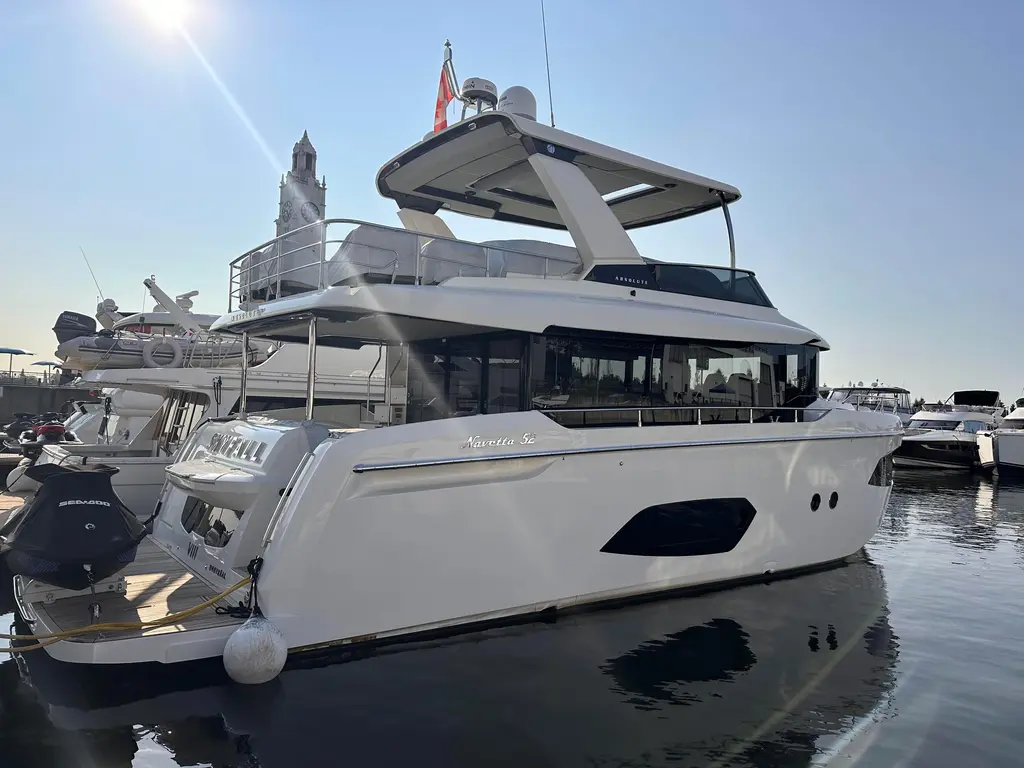 SKYFALL 2022 Absolute Yachts Navetta 52 Yacht For Sale in St-Paul-de-l'Île-aux-Noix QC SKYFALL 2022 Absolute Yachts Navetta 52 Yacht For Sale in St-Paul-de-l'Île-aux-Noix QC