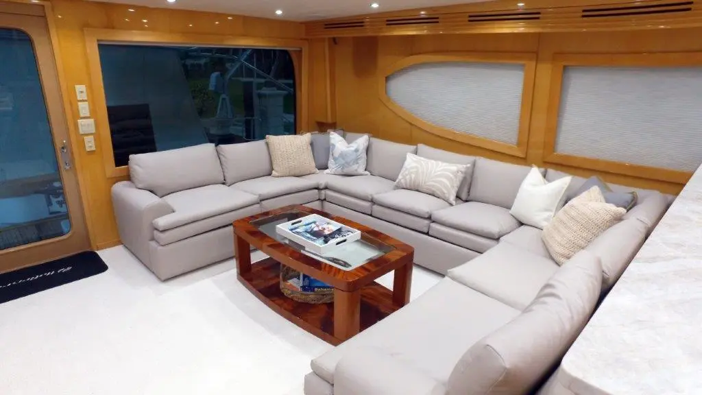 JOLLEY ROGER 2006 Hatteras Enclosed Bridge Yacht For Sale in Fort Lauderdale FL JOLLEY ROGER 2006 Hatteras Enclosed Bridge Yacht For Sale in Fort Lauderdale FL