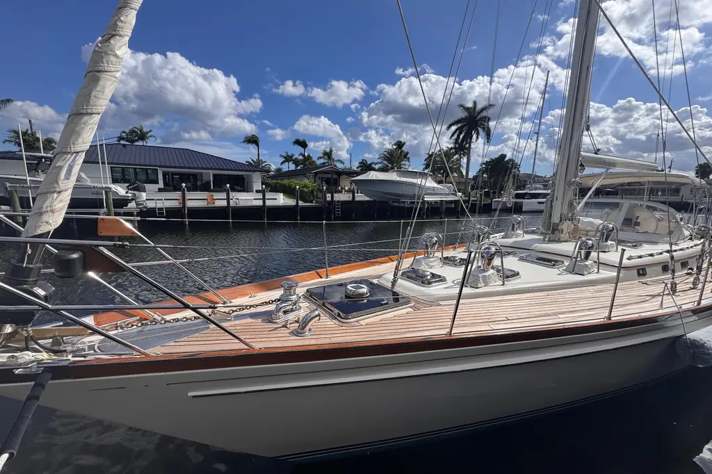 Entertainer 1989 Little Harbor Sloop - 58' Yacht For Sale in Lighthouse Point FL Entertainer 1989 Little Harbor Sloop - 58' Yacht For Sale in Lighthouse Point FL