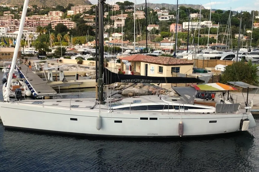 CNB 60 2013 CNB BORDEAUX 60 Yacht For Sale in Le Lavandou 83 CNB 60 2013 CNB BORDEAUX 60 Yacht For Sale in Le Lavandou 83