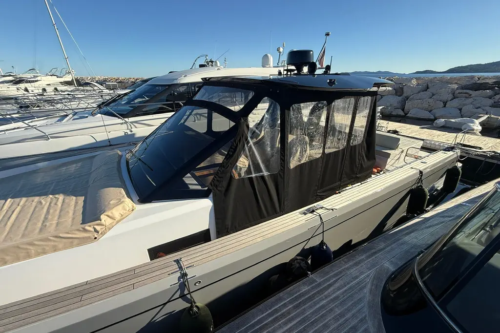 SEOI 2024 Pardo Yachts 43 Yacht For Sale in Le Lavandou 83 SEOI 2024 Pardo Yachts 43 Yacht For Sale in Le Lavandou 83