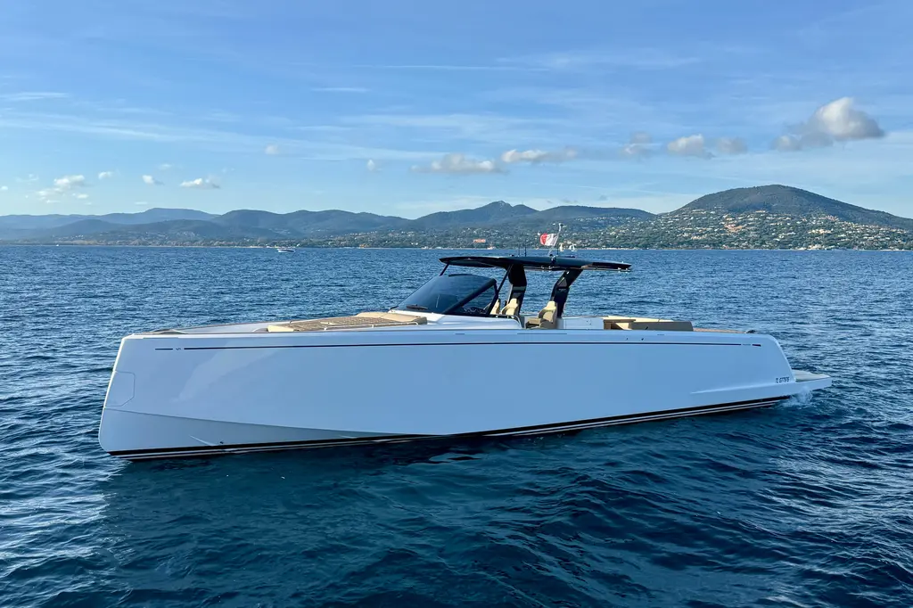 FIVE 3 2024 Pardo Yachts 50 Yacht For Sale in Cogolin Plage 83 FIVE 3 2024 Pardo Yachts 50 Yacht For Sale in Cogolin Plage 83